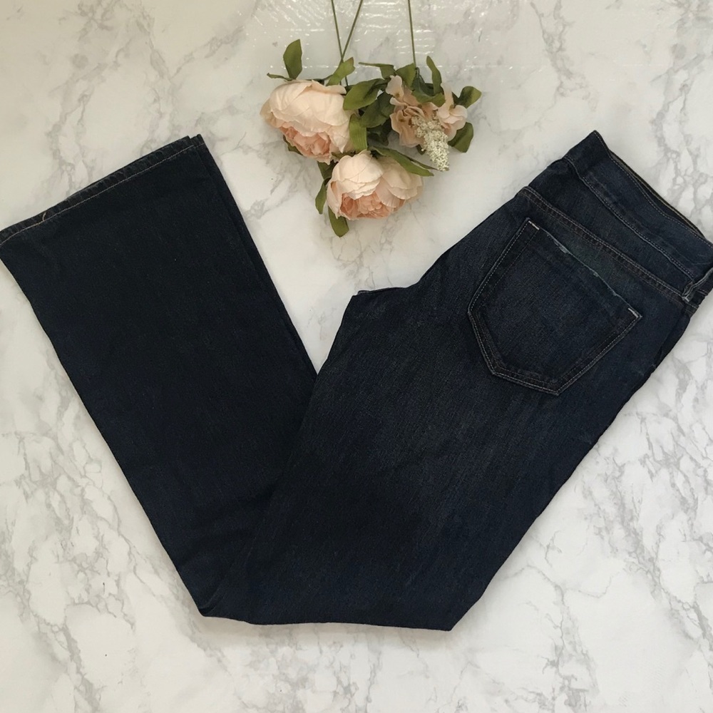 Old Navy the flirt ripped dark wash faded jeans 8